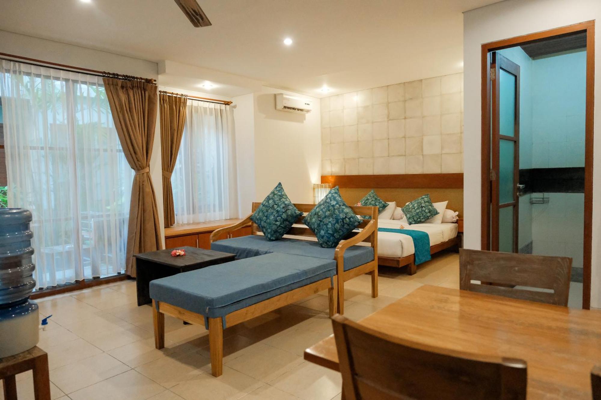 Semarandana Bedrooms And Pool Sanur